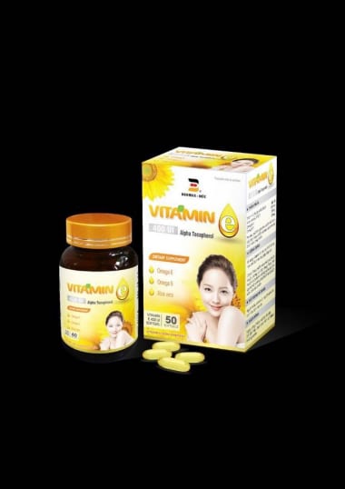 Vitamin E 400 Benmax (H 1 lọ x 50 viên)